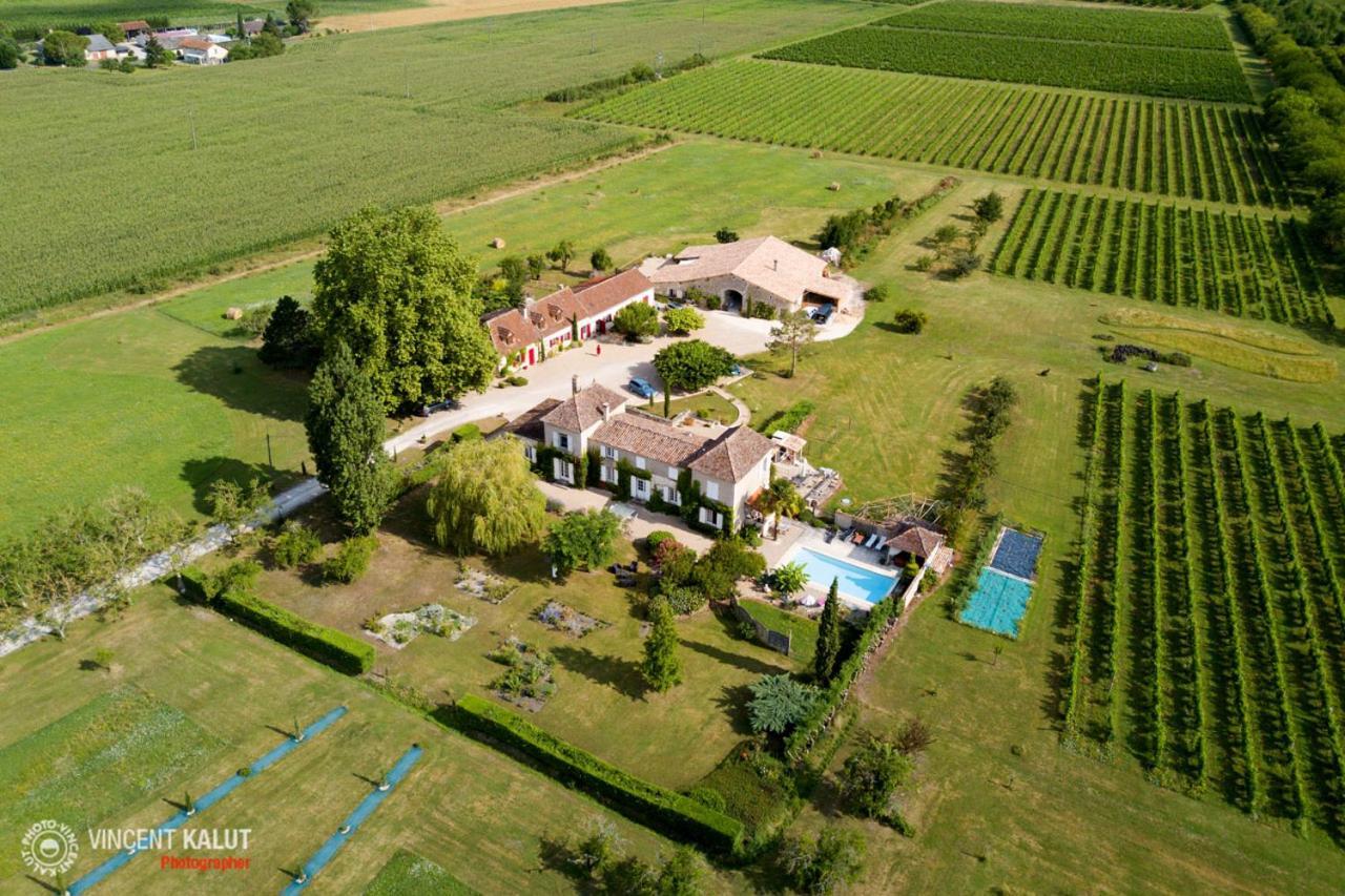 לינה וארוחת בוקר Saussignac Domaine De La Queyssie מראה חיצוני תמונה